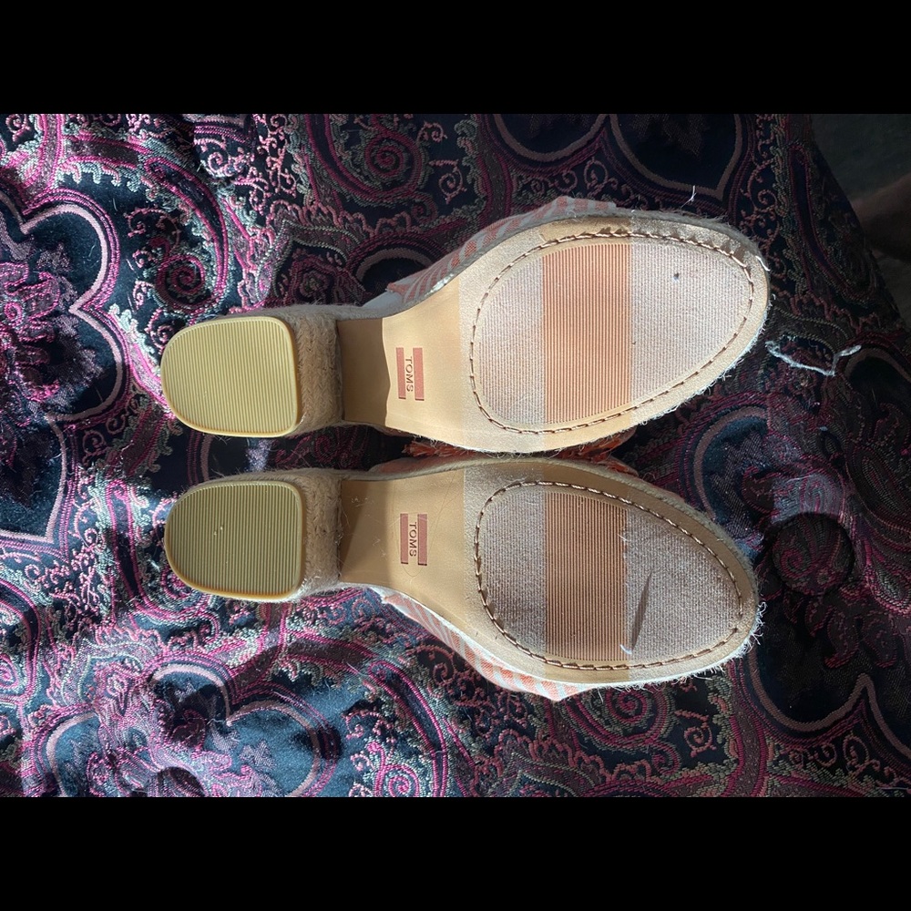 New Tom slip ons